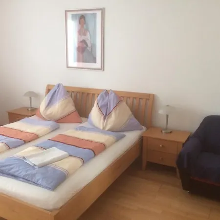 Haus Zum Nibelungenlied Ubytování v soukromí